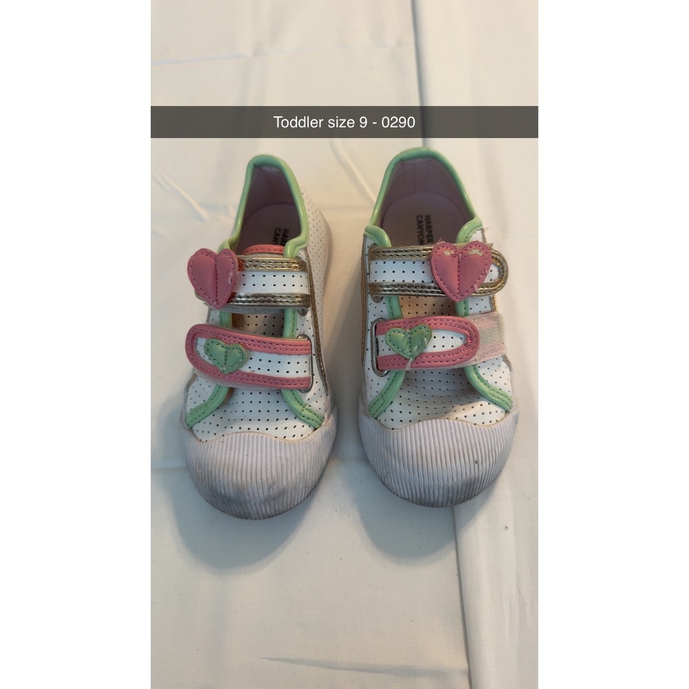 Harper Canyon Toddler Girls Heart Strap Sneakers White Green Gold Size 9 0290